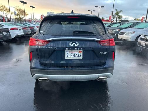 2023 INFINITI QX50 LUXE