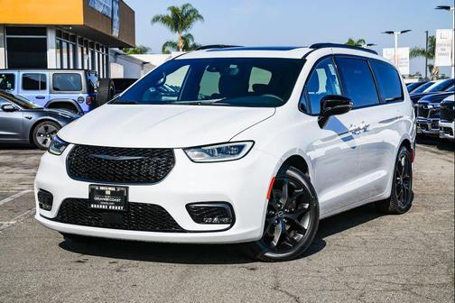 2026 Chrysler Pacifica Limited