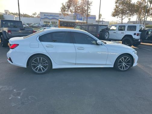2021 BMW 330 330i