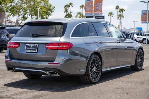 2017 Mercedes-Benz E-Class 4MATIC