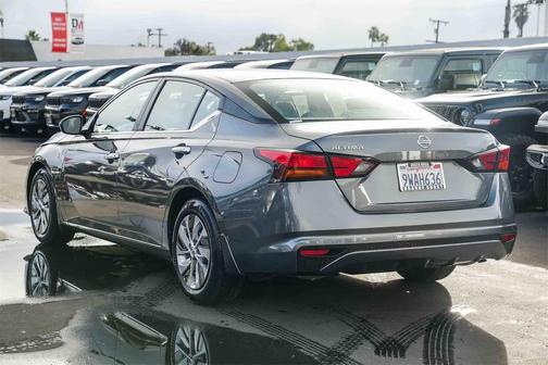 2021 Nissan Altima S FWD