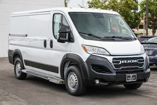 2023 RAM ProMaster 2500 Base