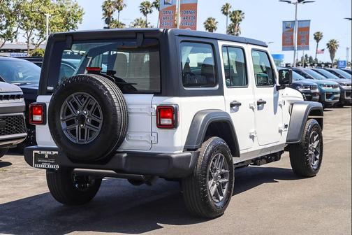 Bright White Clearcoat 2026 Jeep Wrangler Sport