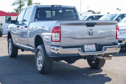 2024 RAM 2500 Tradesman Crew Cab 4x4 6'4' Box