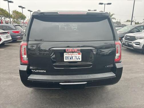 2019 GMC Yukon SLE