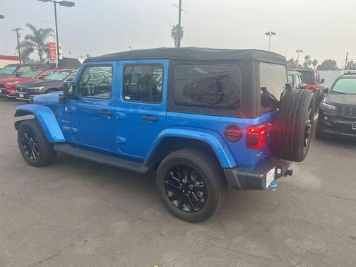 2023 Jeep Wrangler 4xe Sahara
