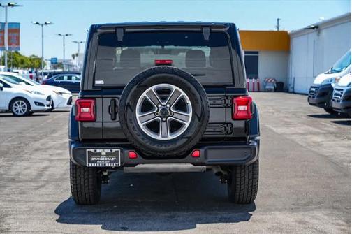 2021 Jeep Wrangler Unlimited Sahara