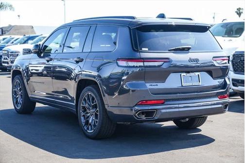 2025 Jeep Grand Cherokee L Summit