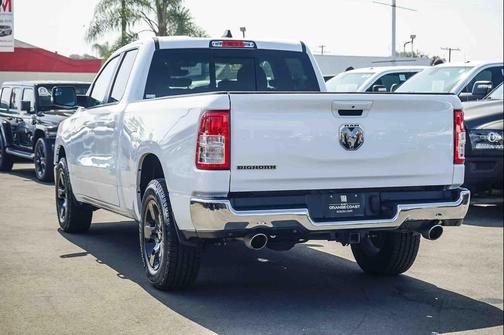 Bright White Clearcoat 2022 RAM 1500 Big Horn/Lone Star