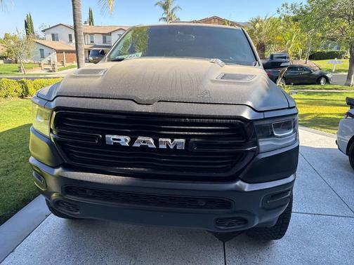 Bright White Clearcoat 2022 RAM 1500 Laramie