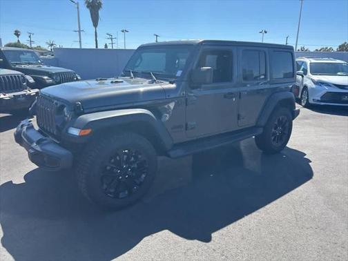 2022 Jeep Wrangler Unlimited Sport