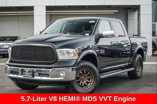 Black Forest Green Pearlcoat 2017 RAM 1500 Laramie