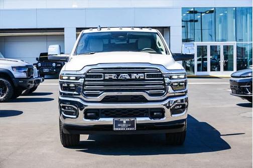 2025 RAM 2500 Laramie Crew Cab 4x4 6'4' Box