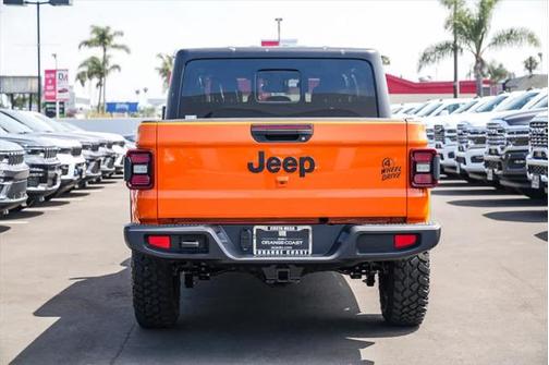 2025 Jeep Gladiator Willys