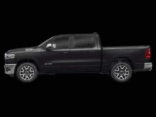 Diamond Black Crystal Pearlcoat 2026 RAM 1500 Laramie