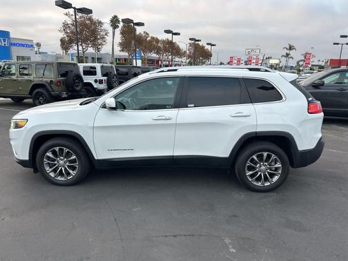 2019 Jeep Cherokee Latitude Plus