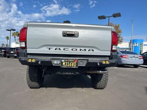 2018 Toyota Tacoma TRD Off Road