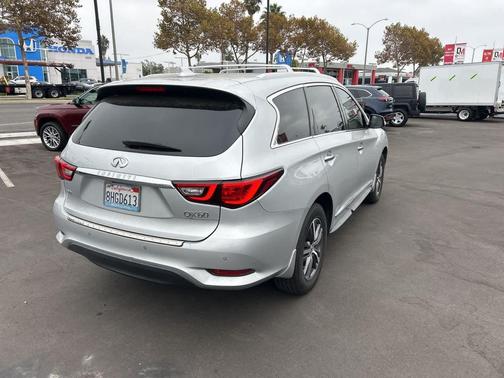 2019 INFINITI QX60 Luxe