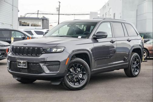 2025 Jeep Grand Cherokee Altitude