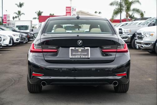 2021 BMW 330 330i