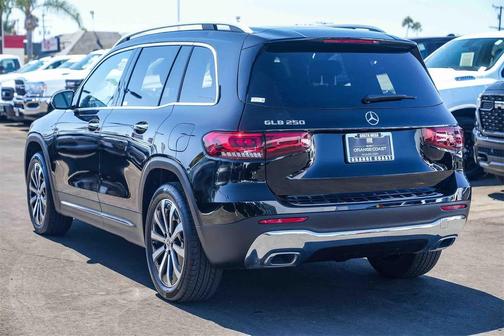 2023 Mercedes-Benz GLB 250 Base
