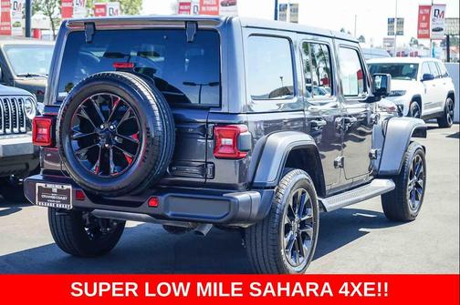 Granite Crystal Metallic Clearcoat 2025 Jeep Wrangler 4xe Sahara