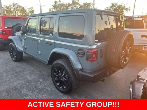 2025 Jeep Wrangler 4xe Sahara