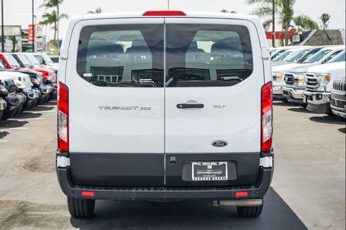 Oxford White 2022 Ford Transit-350 XLT