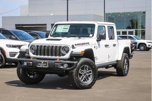 2025 Jeep Gladiator Mojave X