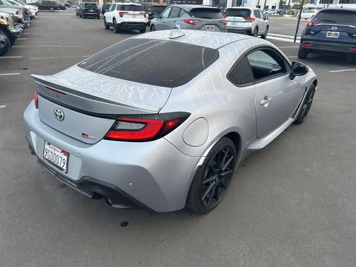 2023 Toyota GR86 Premium