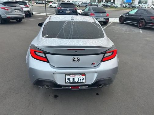 2023 Toyota GR86 Premium