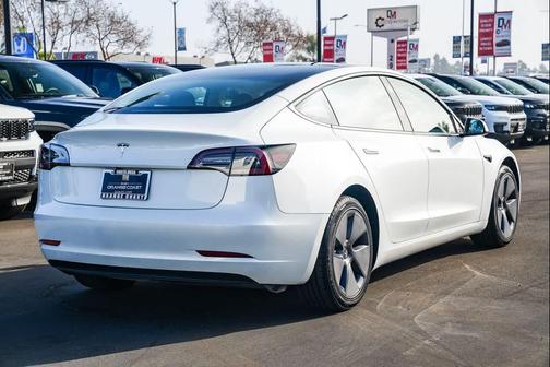 2023 Tesla Model 3 Standard Range
