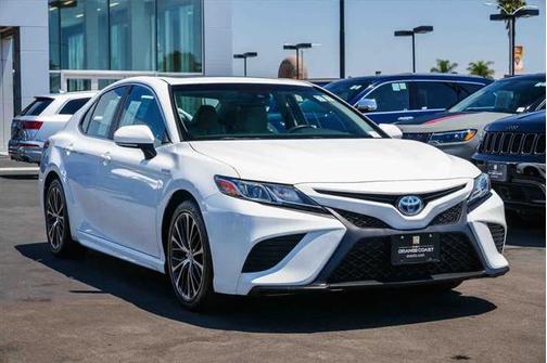 2018 Toyota Camry SE
