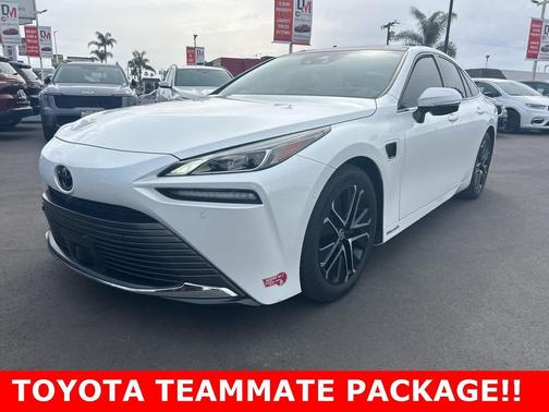 2023 Toyota Mirai Base