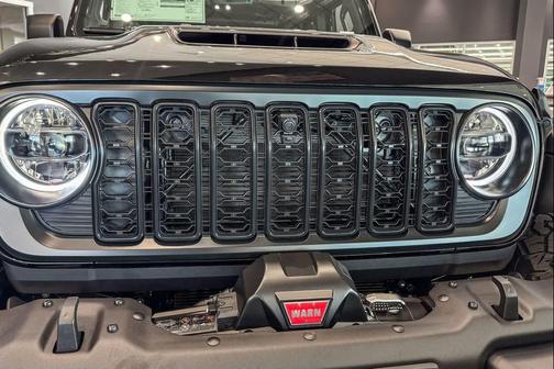 Black Clearcoat 2026 Jeep Wrangler 4-Door Moab 392 4x4