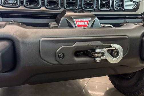 Black Clearcoat 2026 Jeep Wrangler 4-Door Moab 392 4x4