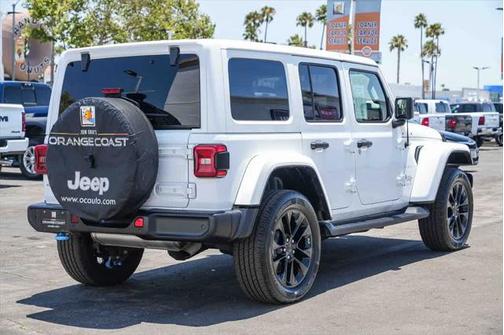 2022 Jeep Wrangler Unlimited 4xe Sahara