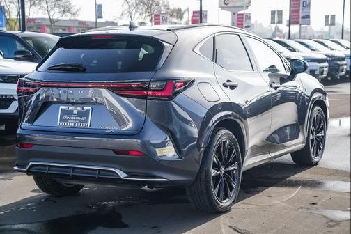 2022 Lexus NX 450h+ F SPORT