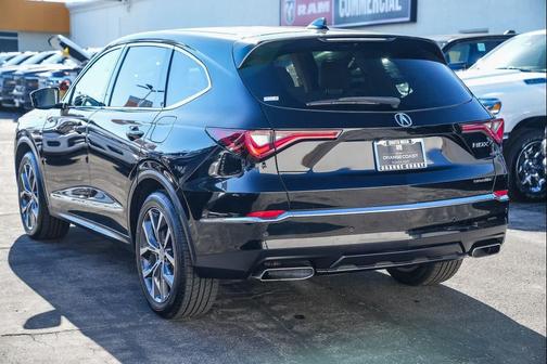 2022 Acura MDX Technology Package