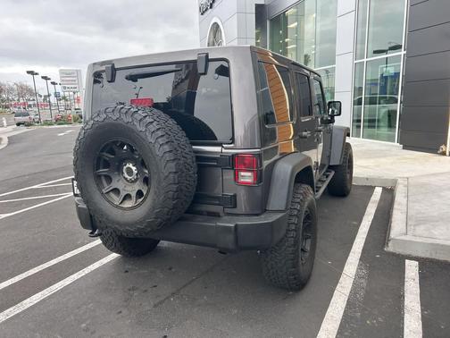 2014 Jeep Wrangler Unlimited Rubicon
