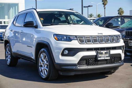 2022 Jeep Compass Latitude Lux
