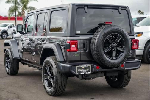 2020 Jeep Wrangler Unlimited Sport Altitude