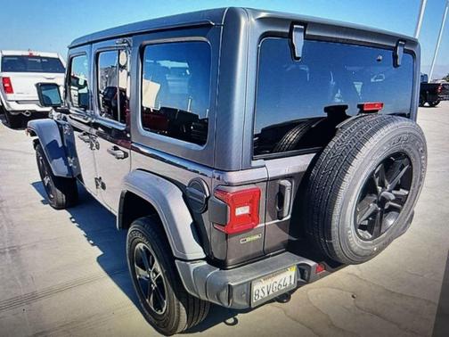 2020 Jeep Wrangler Unlimited Sport Altitude