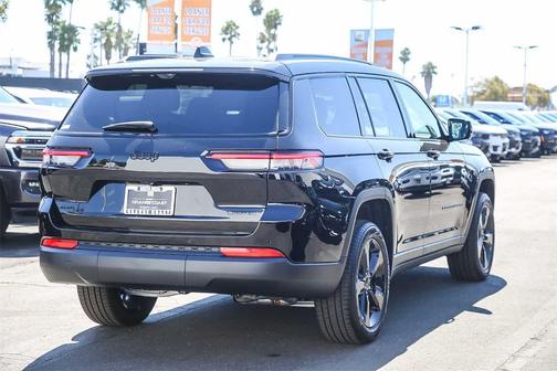 2025 Jeep Grand Cherokee L Limited