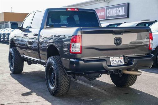 2019 RAM 2500 Tradesman Crew Cab 4x4 6'4' Box