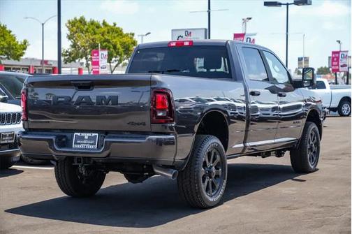 2025 RAM 2500 Big Horn Crew Cab 4x4 6'4' Box