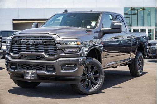 2025 RAM 2500 Big Horn Crew Cab 4x4 6'4' Box
