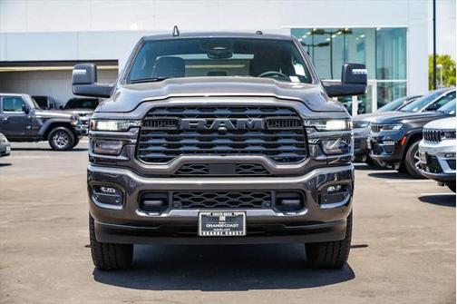 2025 RAM 2500 Big Horn Crew Cab 4x4 6'4' Box