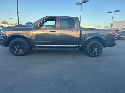 2023 RAM 1500 Classic Warlock Crew Cab 4x4 5'7' Box