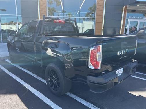 2022 GMC Canyon Elevation Standard